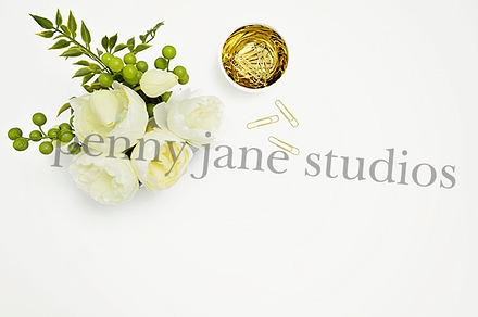 Styled Mockup Desktop Photo #D117
