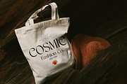 Thematic Luxury Display Serif, a Serif Font by Creatype Studio (Thumbnail 8 of 10)