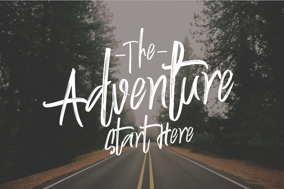 Justin Brush Font preview 3