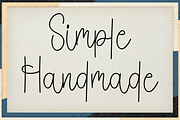 Holiday Valentine, a Handwritten Font by InermediaSTUDIO (Thumbnail 4 of 7)