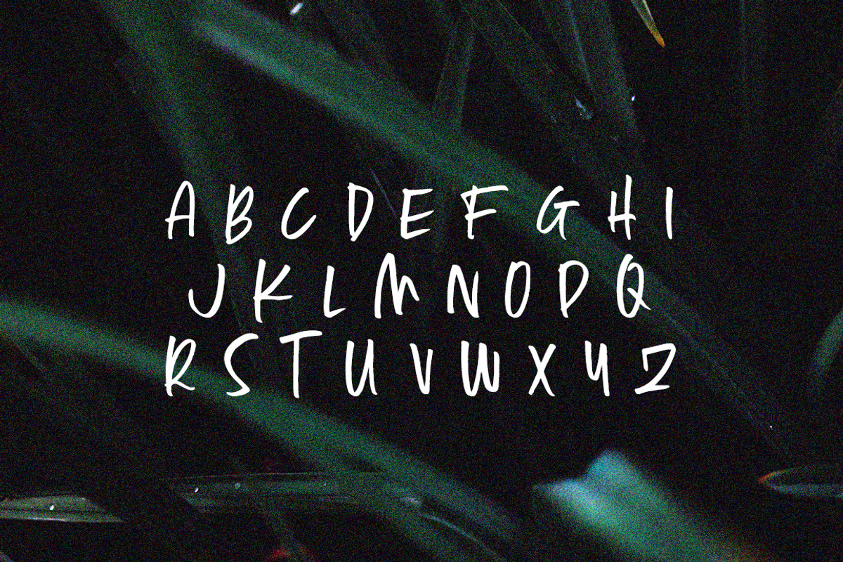 Forever Monday Font preview 6