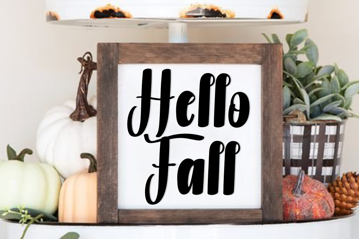 Kitchen Cabinet, a Handwritten Font by FreshTypeINK (Photo 4 of 8)