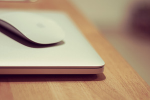 Macbook Pro and Mighty Mouse Vintage