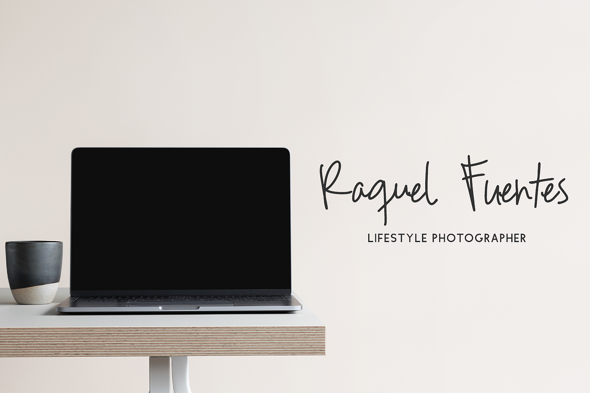 Parallaxes Script, a Handwritten Font by Beck McCormick (Photo 2 of 10)