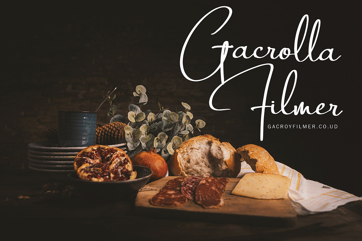 Fantastic, a Script Font by pineungtype (Photo 7 of 8)