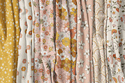 Retro Flowers groovy pattern&clipart, a Background Graphic by Cozy pattern shop (Thumbnail 7 of 10)