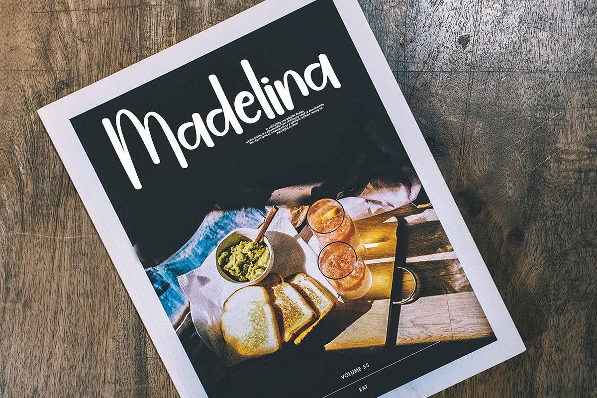 Moonlight | Script Font, a Handwritten Font by Scratchones (Photo 4 of 8)