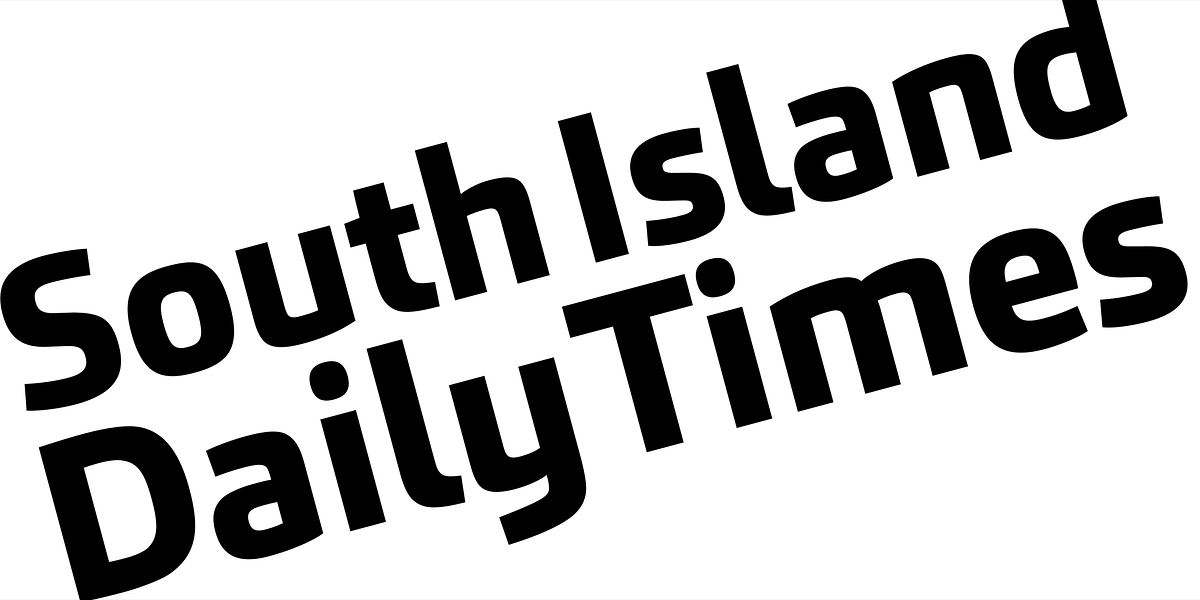 Carnac, a Sans Serif Font by Hoftype (Photo 10 of 15)