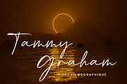 Catherine, a Script Font by Slex Studio (Thumbnail 4 of 12)