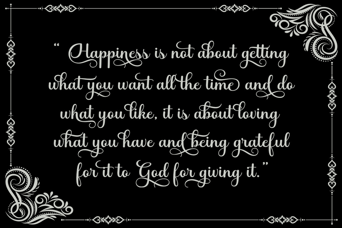 Best Valentina, a Script Font by Romiecreative (Photo 7 of 7)