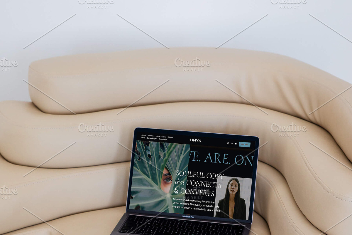 Onyx Squarespace Website Template, a Squarespace Template by The Humanista Co. (Photo 5 of 19)