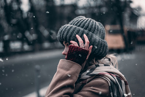 girl on the street 