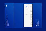 20 folder mock-ups & templates, a Product Mockup by Srg® (Thumbnail 9 of 21)