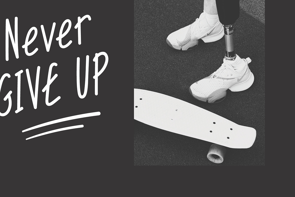 Dry Ice - Handwritten Font, a Handwritten Font by Pikgura (Photo 5 of 6)