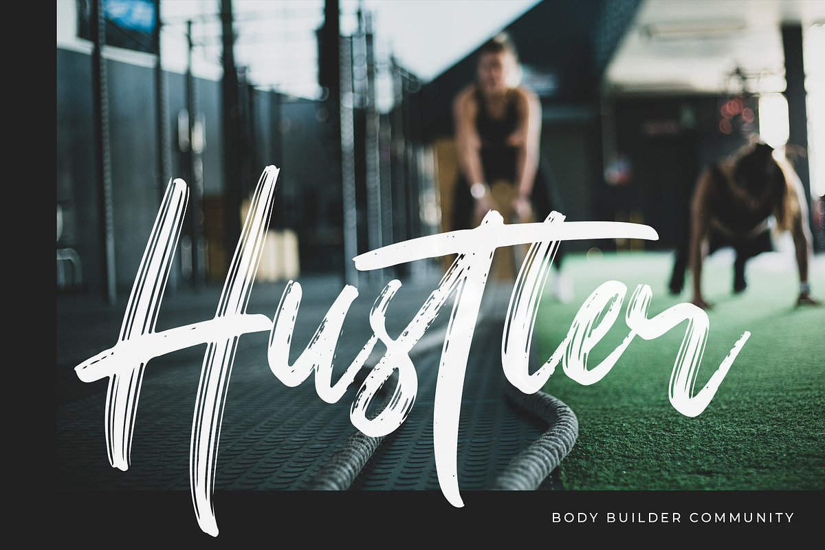 Christine Brush Typeface preview 3