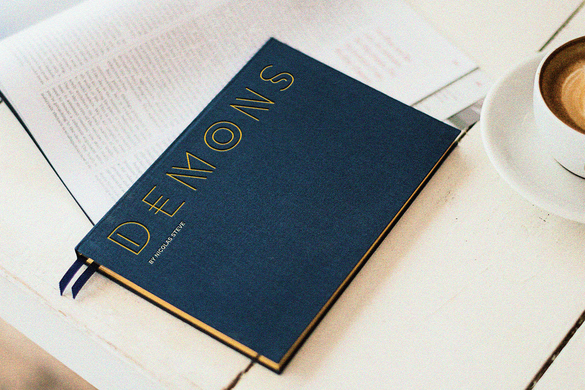 Neoreby - The Display Line Font, a Font by Graphicfresh (Photo 8 of 10)
