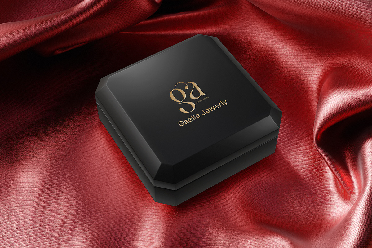Calvigan - Romantic Elegant Luxury, a Serif Font by Qweera Studio (Photo 8 of 12)