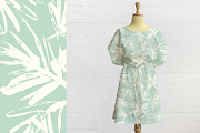 Summer Painted Palm Leaves, a Wallpaper Graphic by MalyskaStudio (Thumbnail 5 of 15)