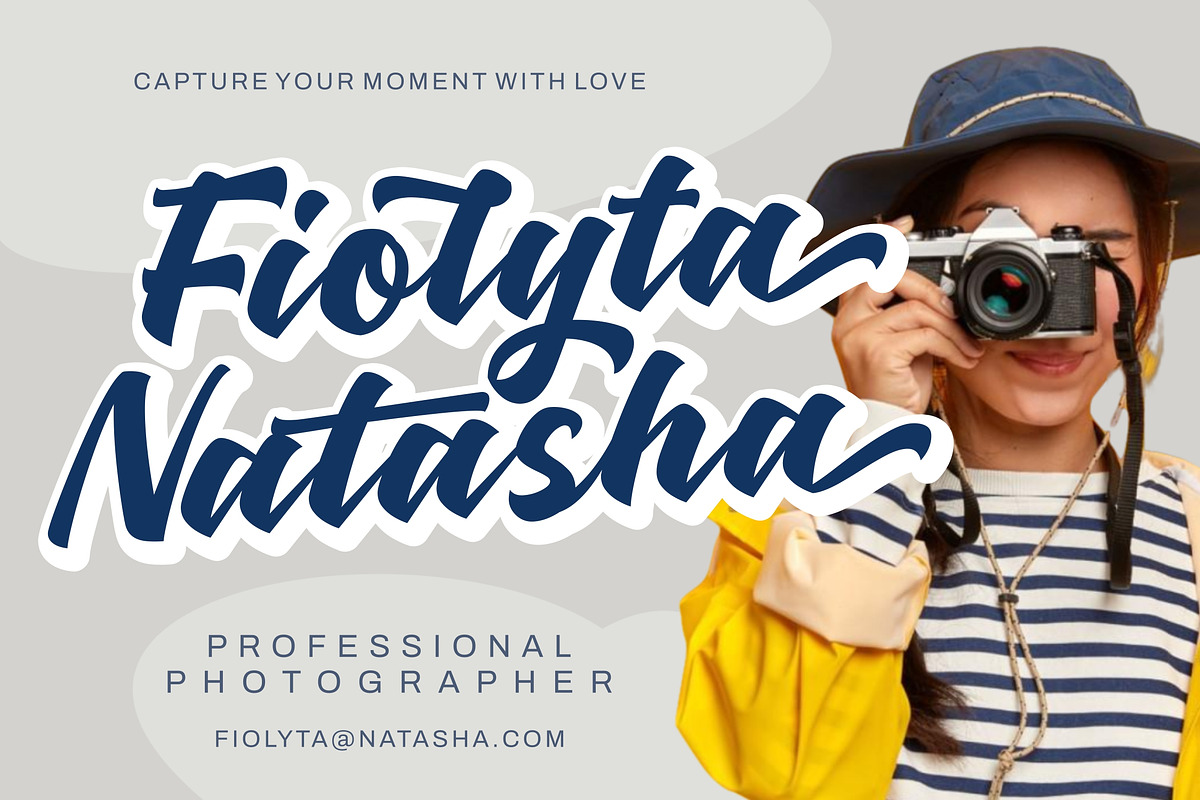 Fiolyta - Script Font, a Script Font by agnyhasyastudio (Photo 4 of 9)