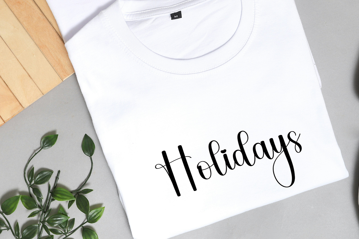 Delisa Melody, a Handwritten Font by InermediaSTUDIO (Photo 6 of 8)
