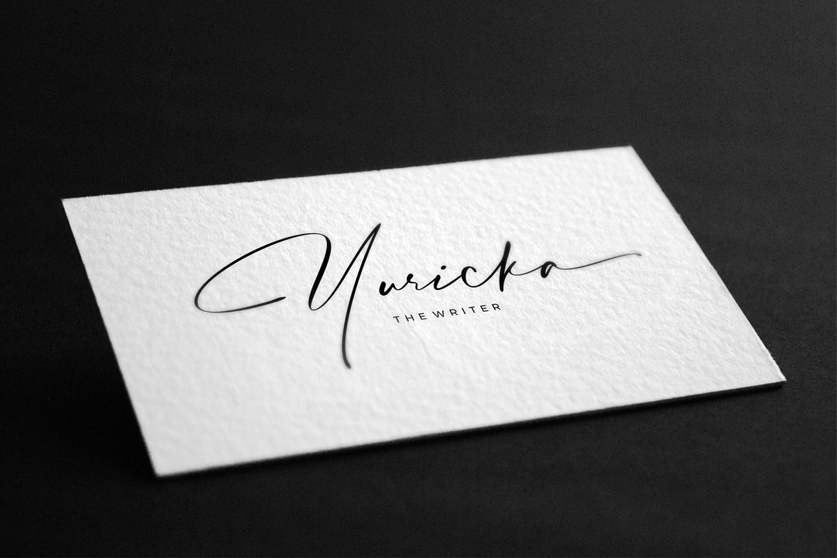 Hafidz – Luxury Signature Font, a Script Font by RedyStudio (Photo 13 of 19)