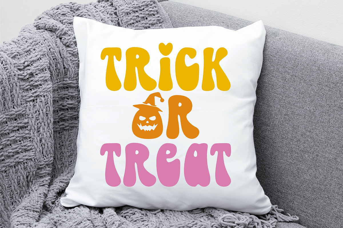 Spooky Rainbow - Halloween Font, a Handwritten Font by Keithzo (Photo 8 of 9)