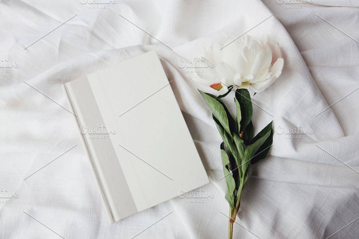 White Peony Bundle + Bonus, an Arts & Entertainment Photo by Light & Grace (Photo 8 of 8)