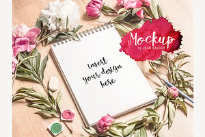 Beautiful Mockup With Sketchbook