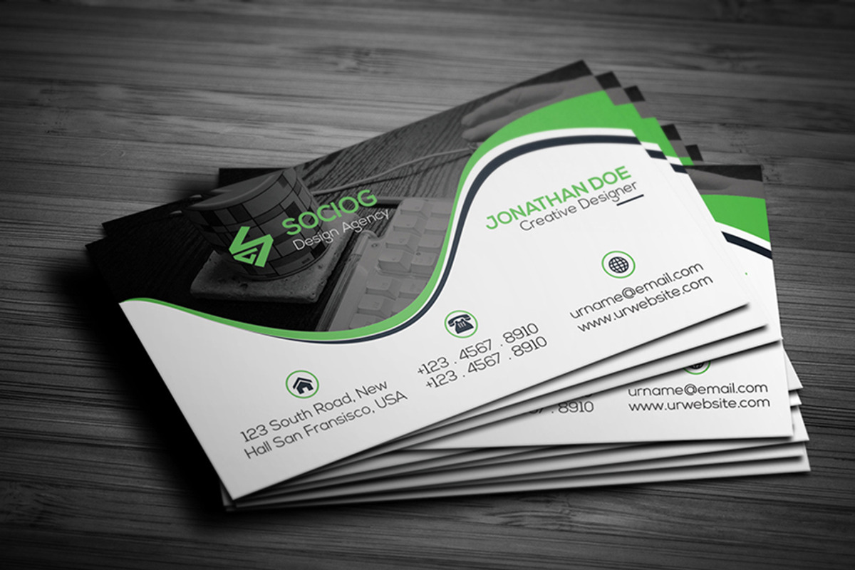Elegant Creative Business Card - 26, a Business Card Template by Shapnochura Design Studio (Photo 3 of 6)