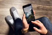 10 IPhone mockups, an iPhone Mockup by Egor Shkolnikov (Thumbnail 7 of 11)