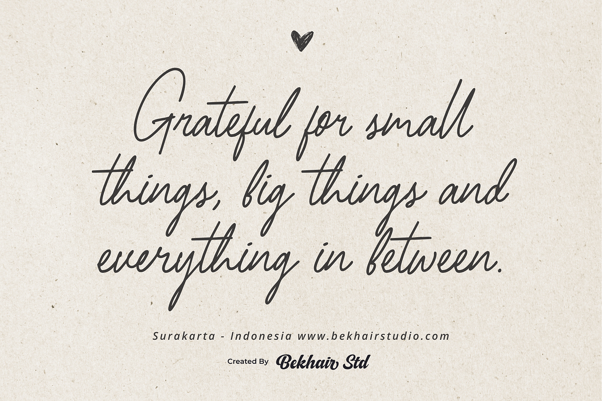 Bartender Signature Handwritten Font, a Handwritten Font by Bekhair Studio (Photo 8 of 24)