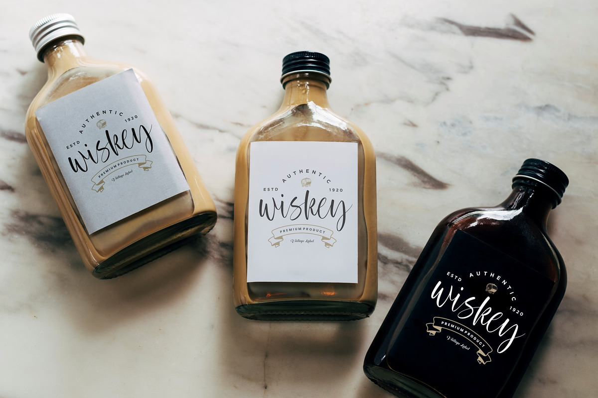 Bohemis Handwritten Font, a Script Font by Letteralle Studios (Photo 4 of 10)