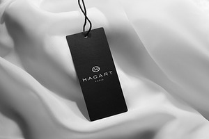 Logo Mockup Luxury Silk Tag