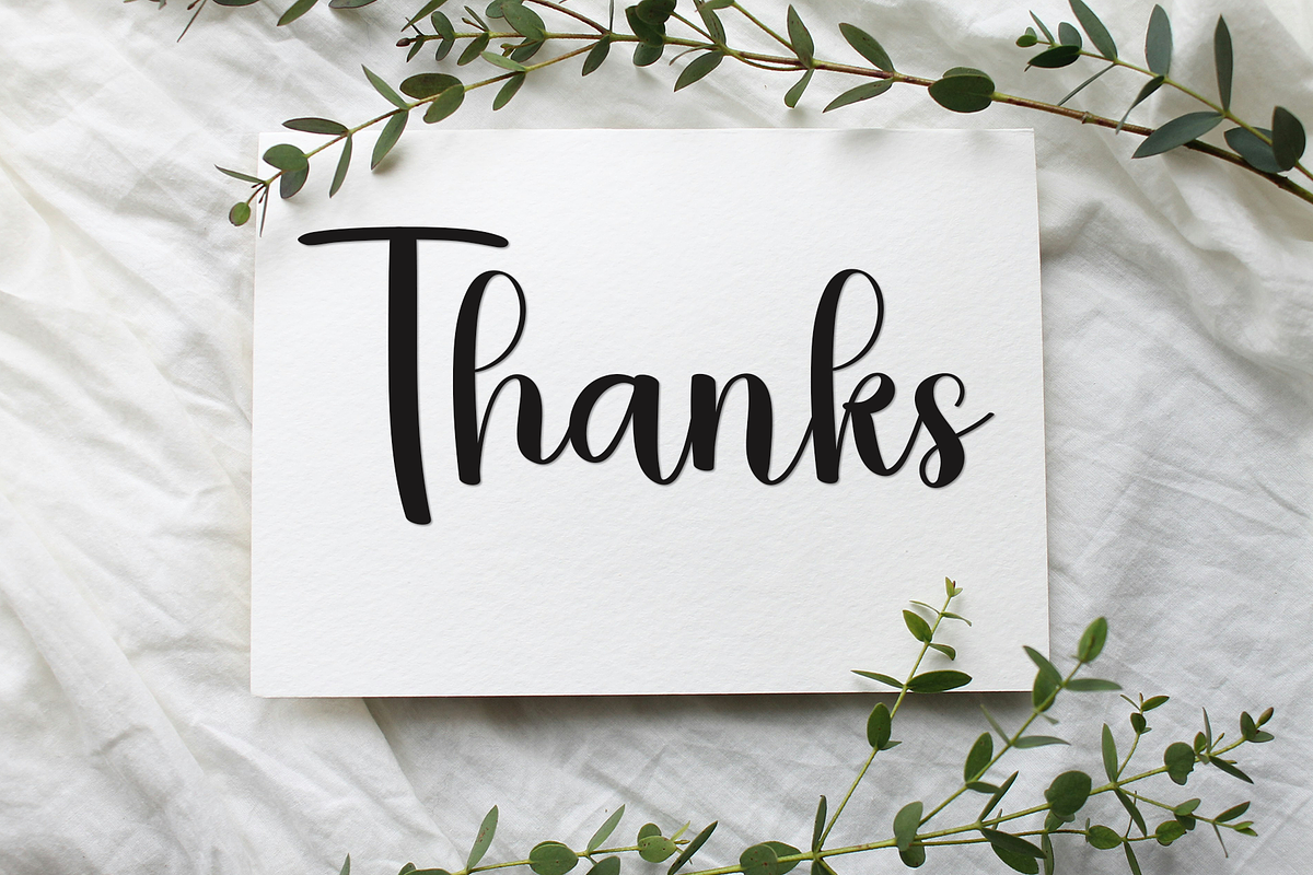 Flowers Party, a Handwritten Font by InermediaSTUDIO (Photo 8 of 8)