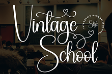 Vintage School | Script Font