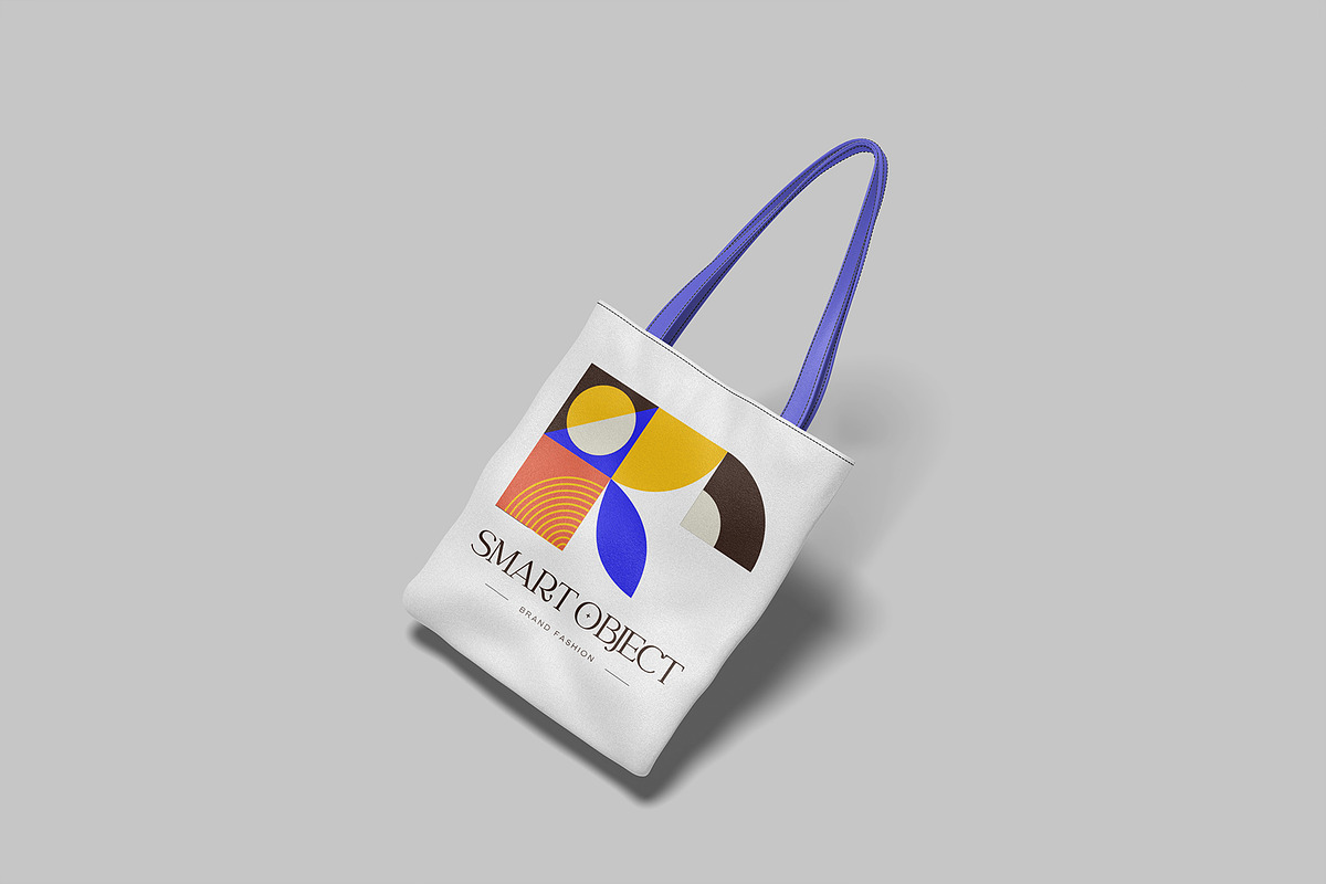 Realistic Tote Bag Mockup PSD, a Merchandise Mockup by rizalamora (Photo 8 of 11)