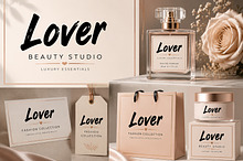 Lover – Modern Brush Script Font
