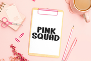 Knight Bold, a Script Font by InermediaSTUDIO (Thumbnail 3 of 8)