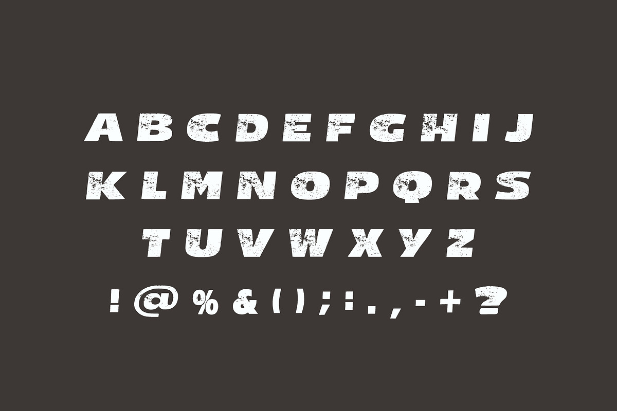 Deluxe Retro, a Font by Limited.studio (Photo 6 of 6)