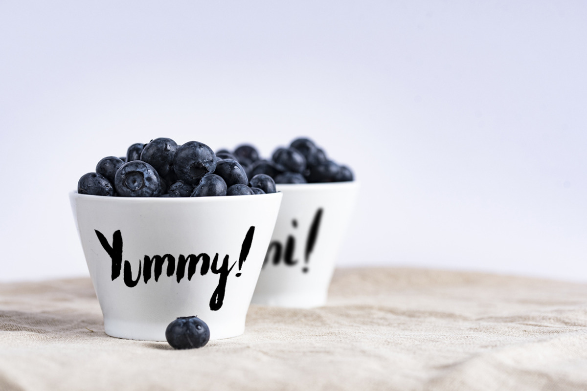 Cheeky - handwritten brush font +BONUS preview 8