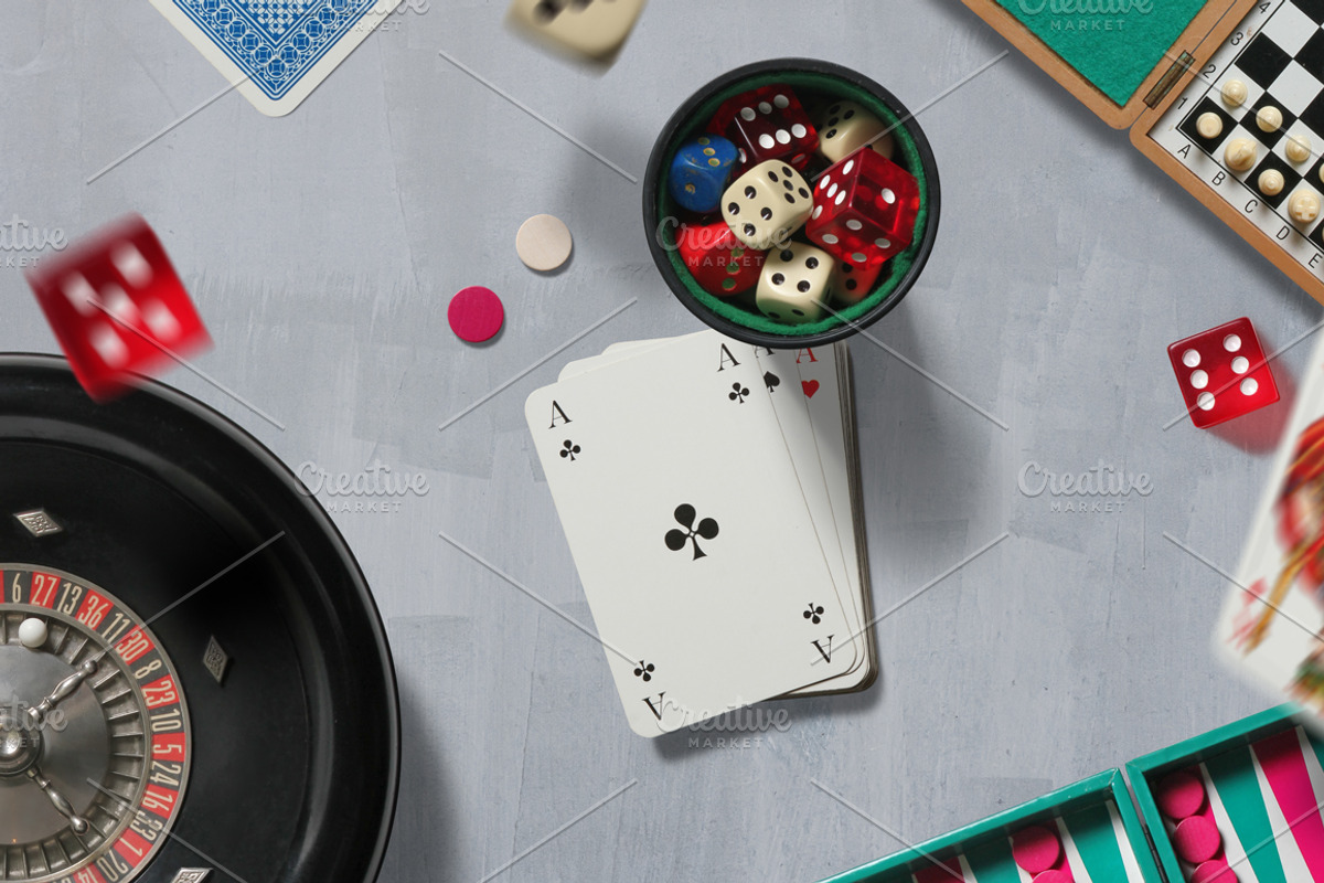 Games & Entertainment Scene Creator, a Cups & Container Mockup by h3design (Photo 10 of 11)