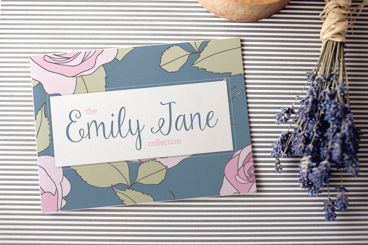 Amelia Script + Ornaments preview 2