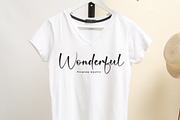 Romantic Signature | Script Font, a Handwritten Font by Scratchones (Thumbnail 3 of 8)