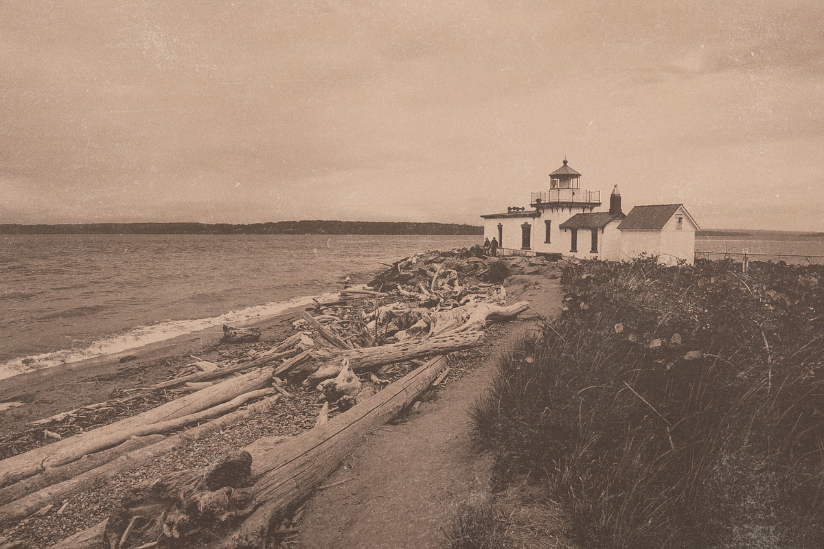 Classic Vintage Photo Effect, a Layer Style Add-On by liptouse (Photo 3 of 9)