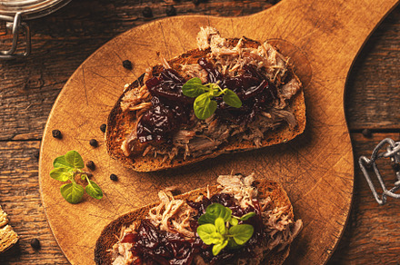Homemade shredded roast duck, a Background Photo by Grafvision photography