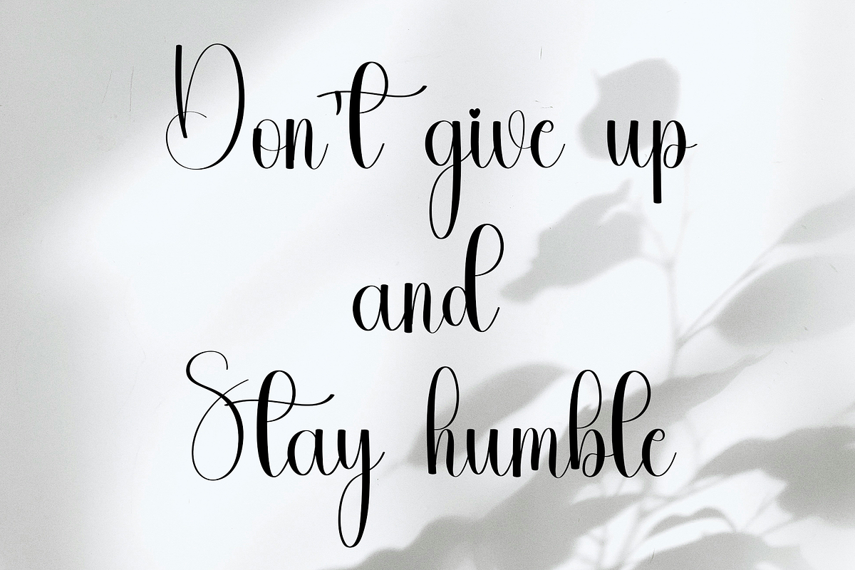 Background Signature, a Handwritten Font by InermediaSTUDIO (Photo 5 of 8)