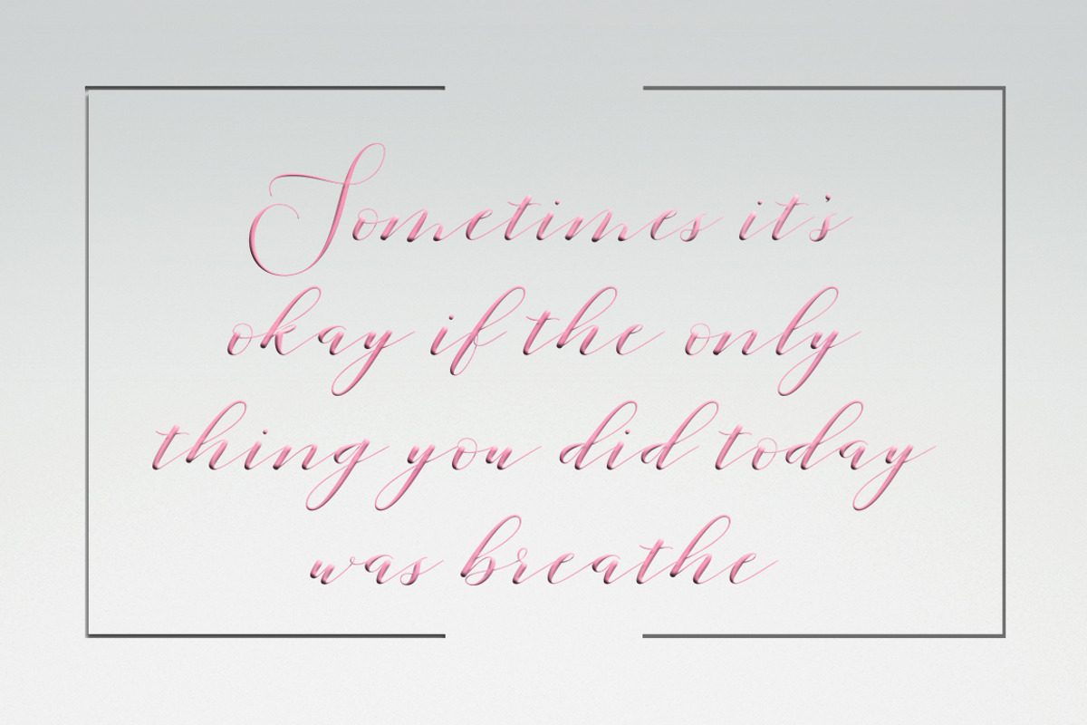 Lucinda Script preview 2