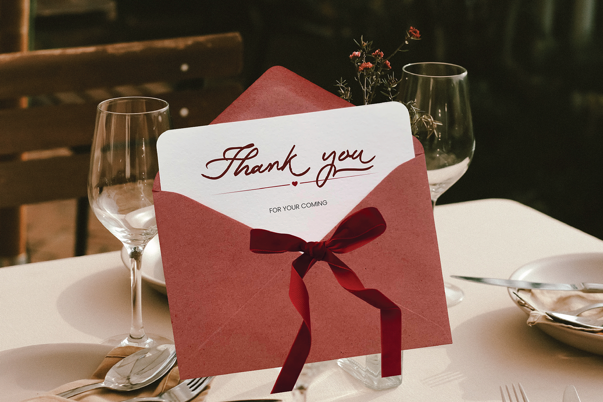 Cherie Rossé Handwritten Font, a Handwritten Font by Pinakiaa Studios (Photo 14 of 14)