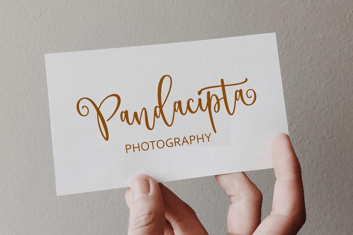 Samantha, a Script Font by Meutuwah (Photo 3 of 7)