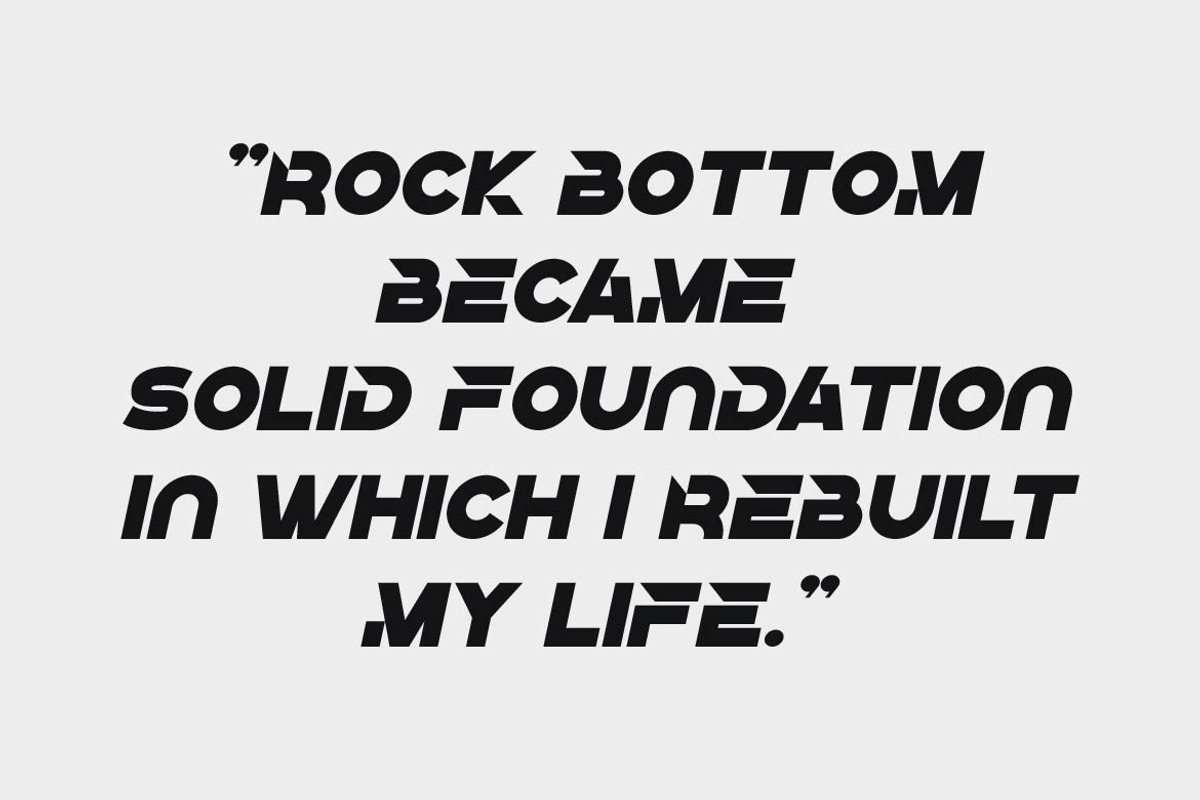 Komata – Bold Geometric Display Font, a Sans Serif Font by Artiveko (Photo 5 of 8)